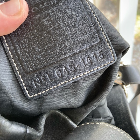 Vintage Coach Legacy Leather Small Hobo Bag - Picture 9 of 13